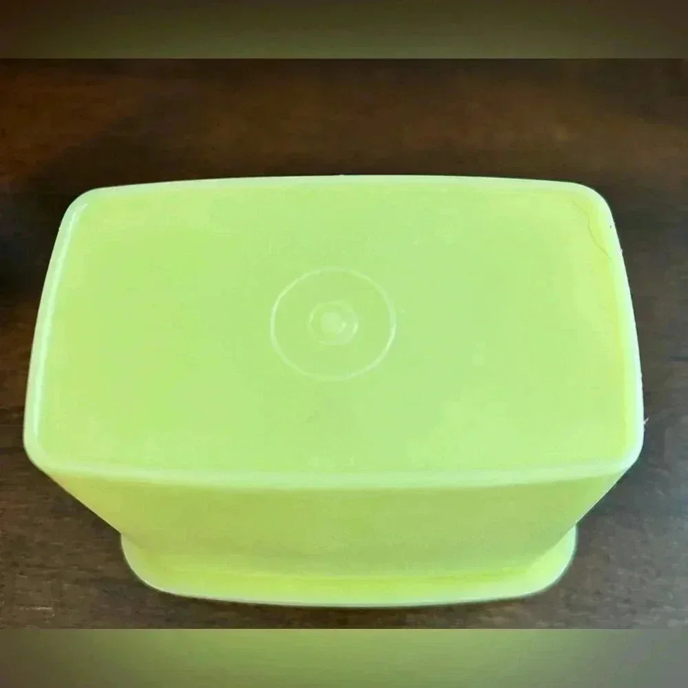 Tupperware great used
